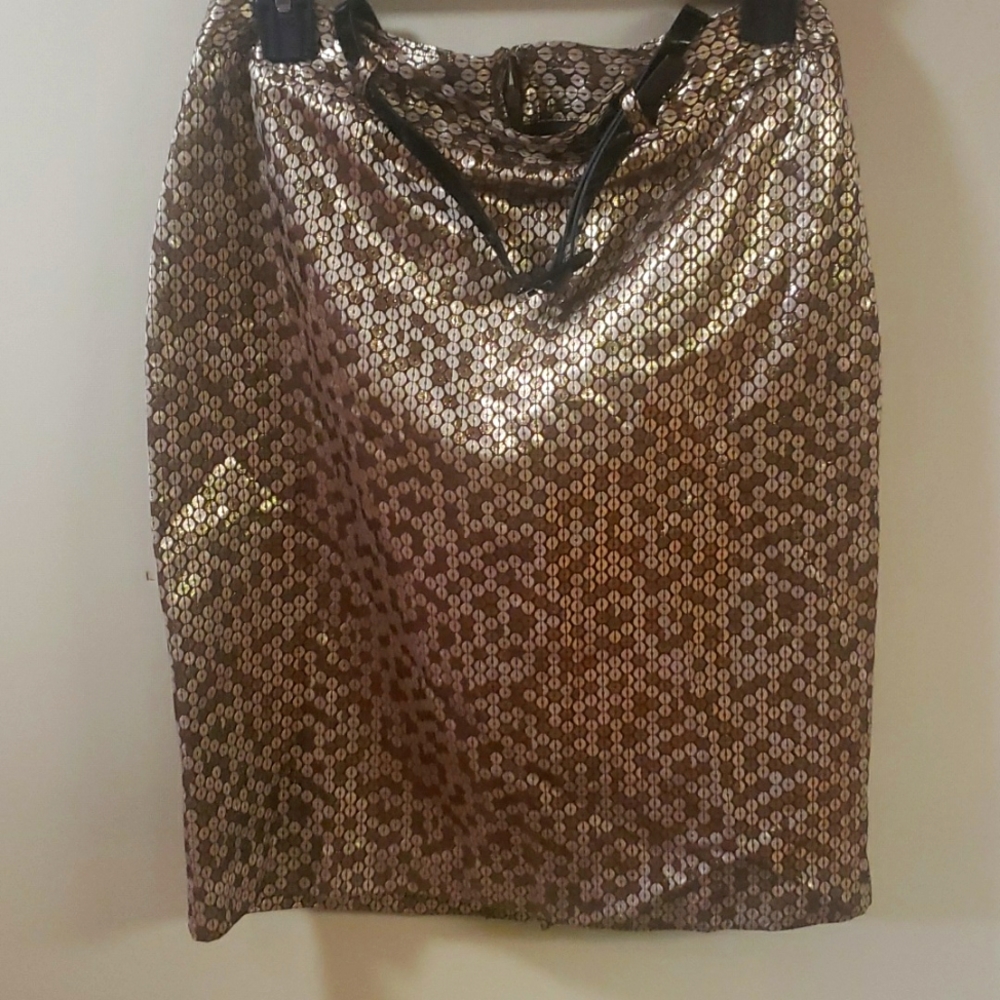Gold skirt